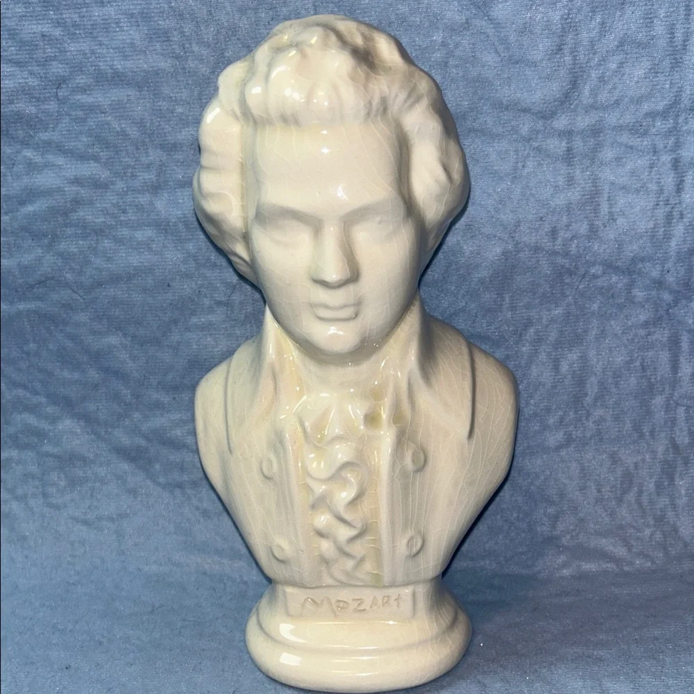 Ceramic Wolfgang Amadeus Mozart 8 Inches tall